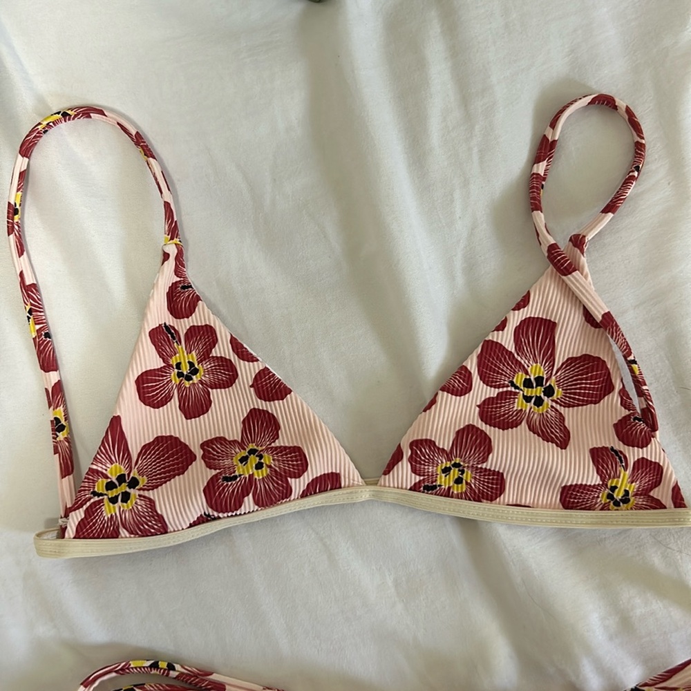 Tai Swim XS Top